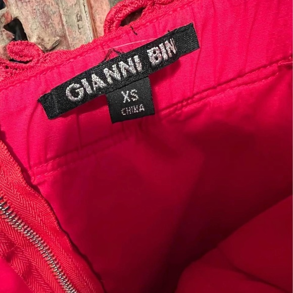 Cocktail dress by Gianni Bini - Picture 8 of 8